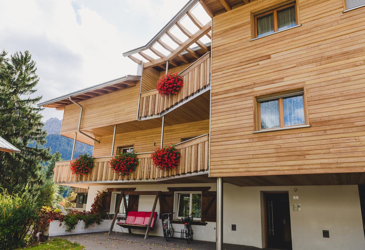 Apartments Bachmann San Candido Ngoại thất bức ảnh