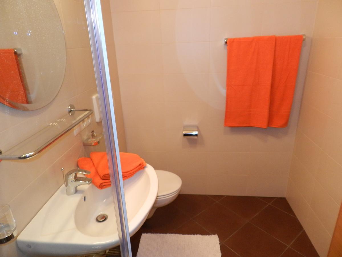 Apartments Bachmann San Candido Ngoại thất bức ảnh