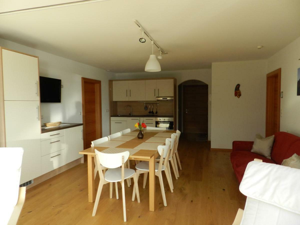Apartments Bachmann San Candido Ngoại thất bức ảnh